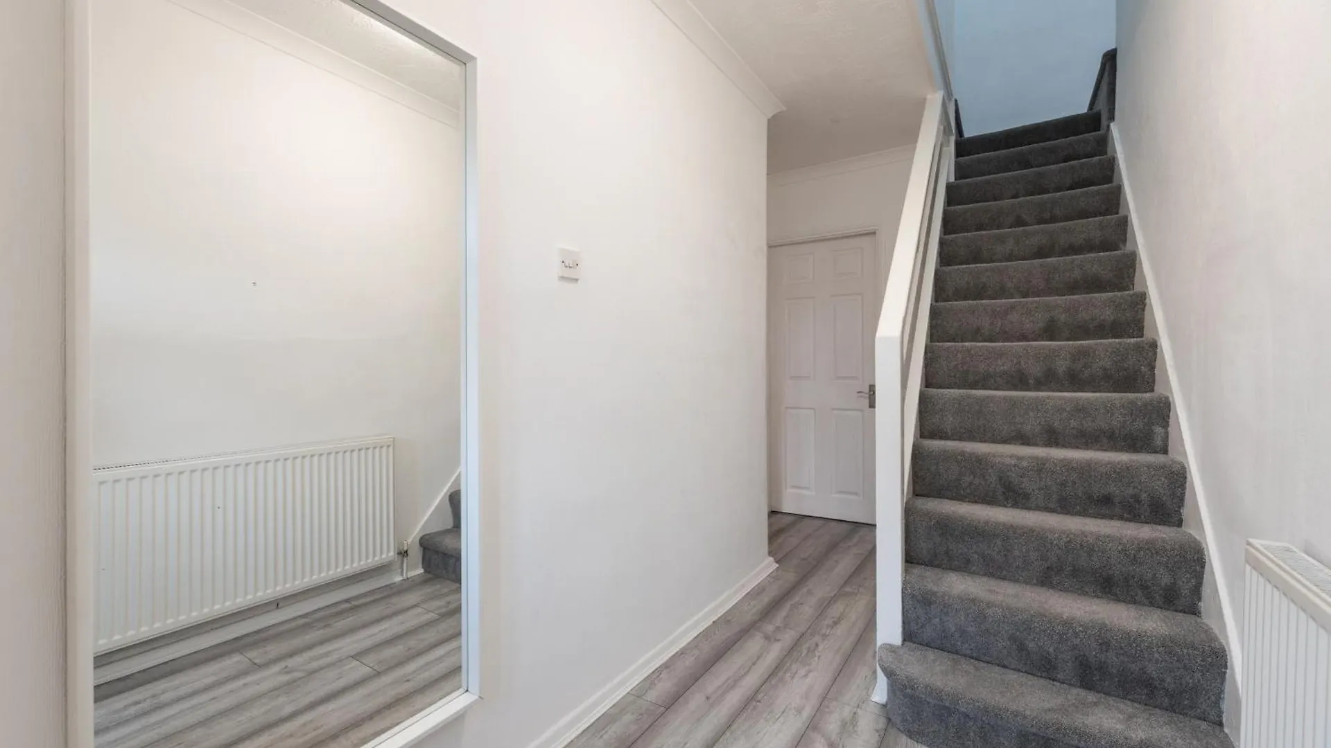 4 Bedroom Family Home In South East London Welling Holiday home