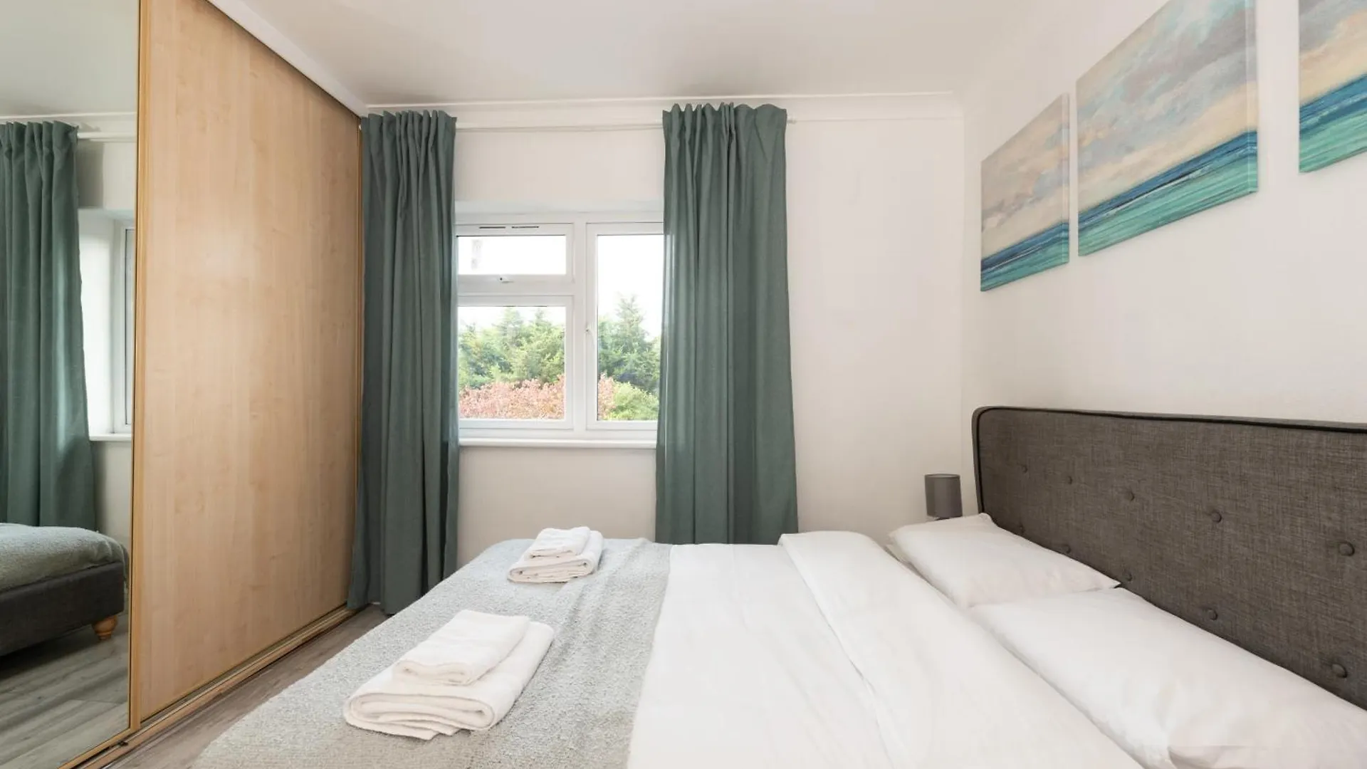 4 Bedroom Family Home In South East London Welling 別荘